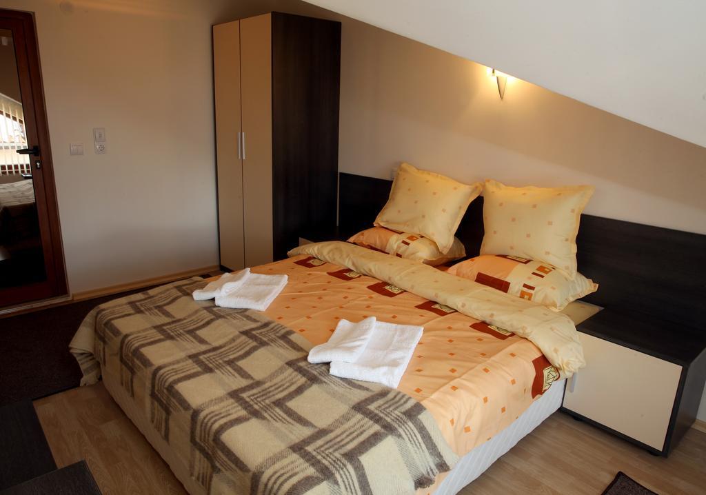 Guest House Koncheto Bansko Ngoại thất bức ảnh